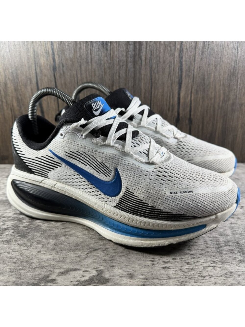 Nike Vomero 18 Men's Running Shoes, White/Black-Photo Blue Size 6.5